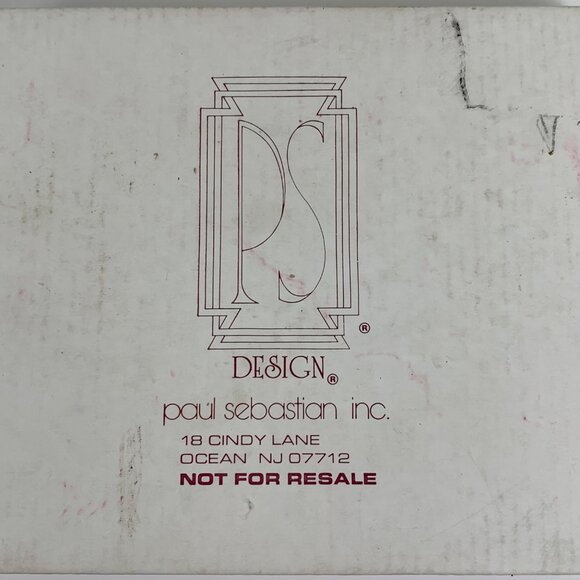 Paul Sebastian Design Lead Crystal Flower Taper Candle Holders With Box - Picture 3 of 8